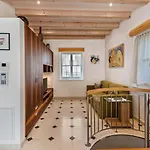 Villa Dependance Runkelstein *